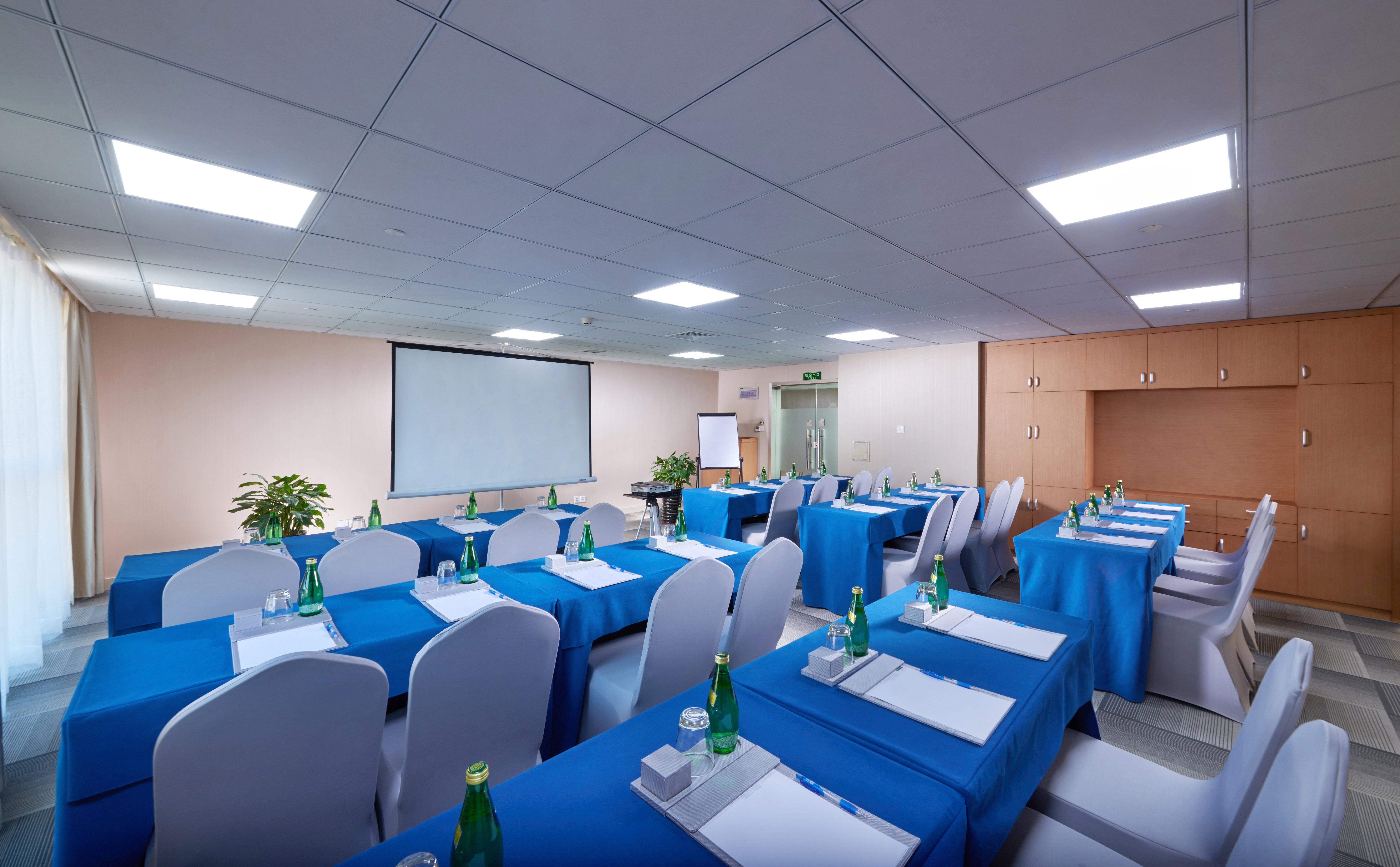 Holiday Inn Express Shanghai Jiading Industry Park By Ihg Екстер'єр фото