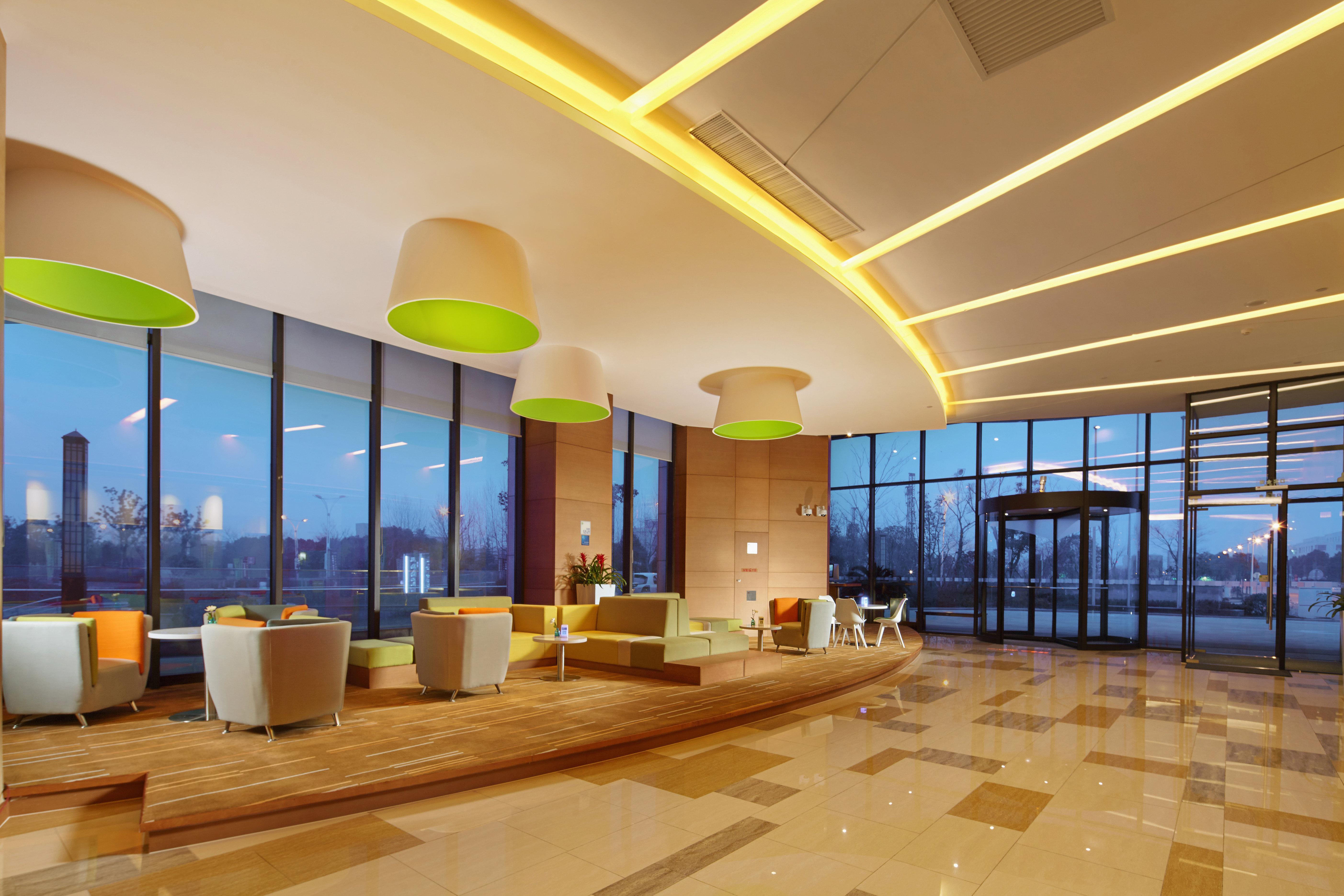 Holiday Inn Express Shanghai Jiading Industry Park By Ihg Екстер'єр фото